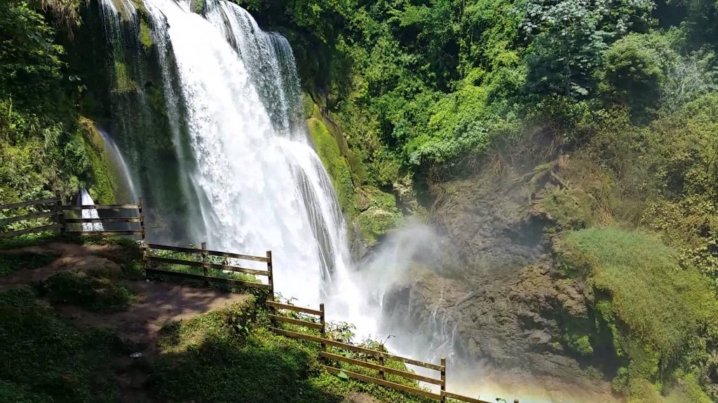 Pulhapanzak Waterfall
